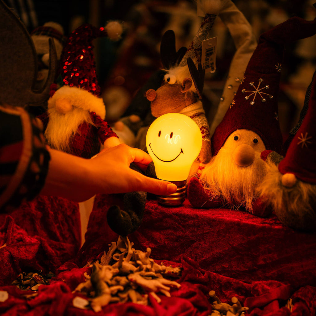 Smiley Cordless Lightbulb - Rechargeable light with a smile