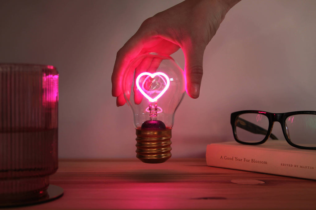 Cordless Heart Lightbulb - Rechargeable & sexy XMAS CLASSIC